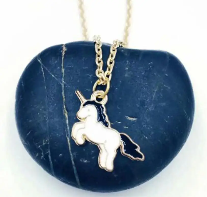 Женское колье с подвеской в виде кошки дельфина амулет единорога подарочное