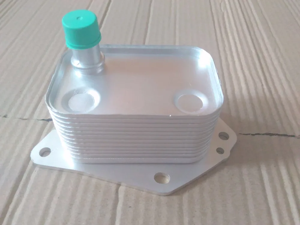 D4FB D4FA D4FC D4FD масляный радиатор для Hyundai i20 ix35 Accent Kia Cerato Rio Carens Soul Venga 26410 2A501 264102A150