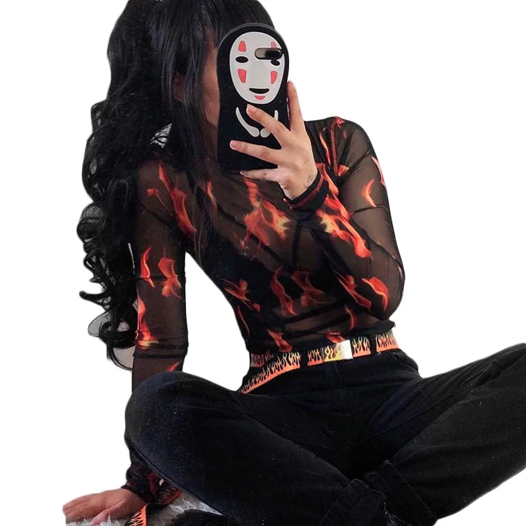 Женская футболка с высоким воротником и длинными рукавами привлекательная