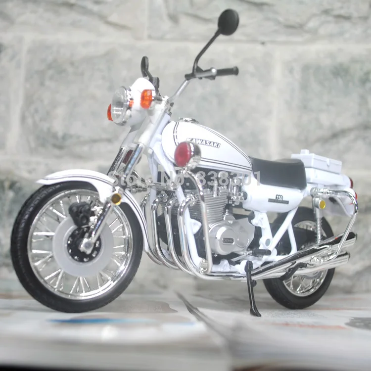Абсолютно новые 1/12 масштабные игрушки, модели мотоциклов Kawasaki 750 RS-P мотоцикл литая металлическая модель игрушки для подарка/коллекции