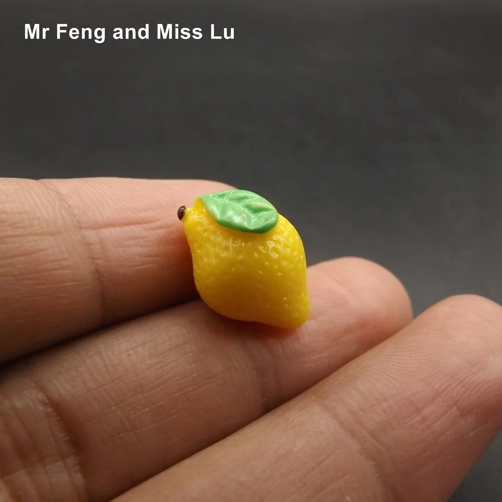 Свежий лимон Смола искусственная поддельная Миниатюрная игрушка-модель еды |