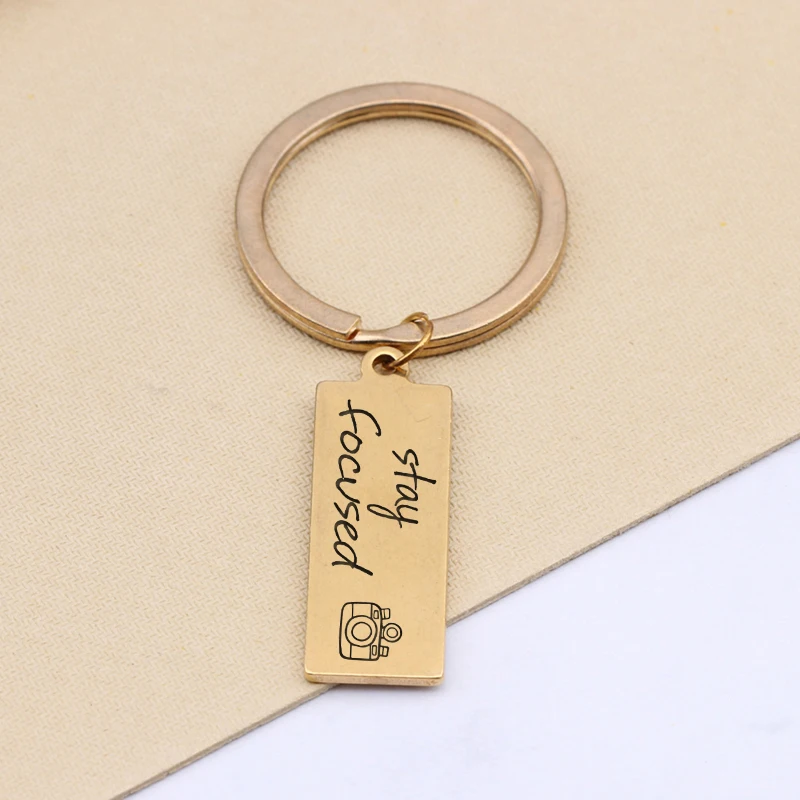 Вдохновляющий подарок с ручной штамповкой фокусирующегося фотографа сделанный