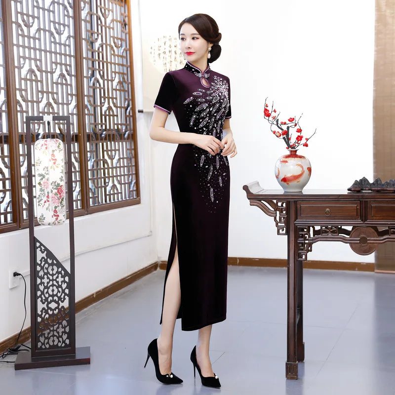 Зимнее фиолетовое платье Cheongsam, модное винтажное длинное бархатное китайское платье, женское вышитое платье-чанпао, элегантное платье с коротким рукавом Qi Pao