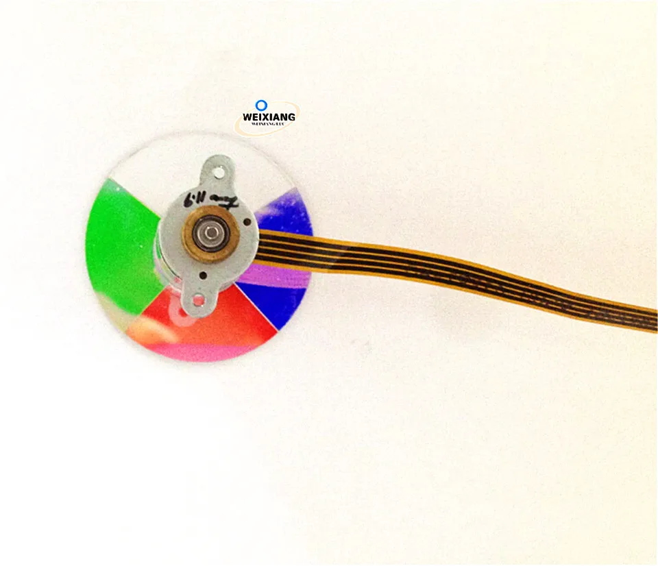 Оригинальное цветное колесо для проектора PLUS P-2330 Colorwheels 4 сегмента 35 мм |