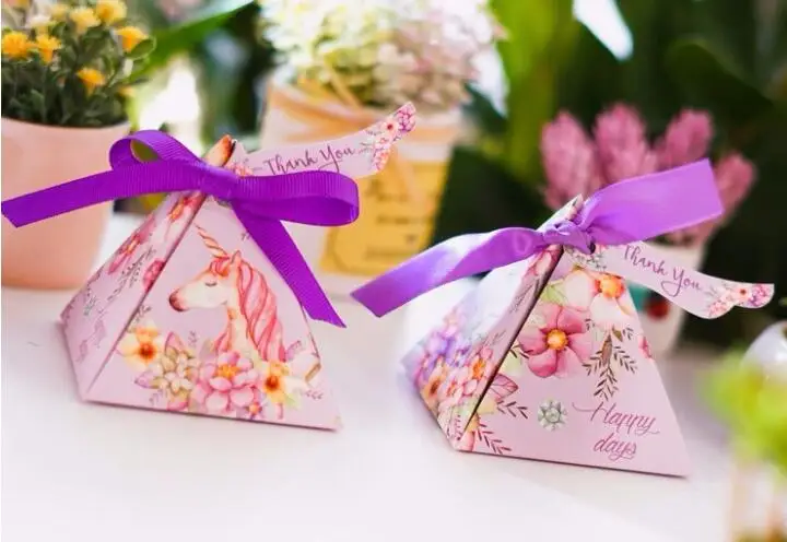 100 шт. свадебные сувениры новая треугольная пирамида единорог фиолетовая