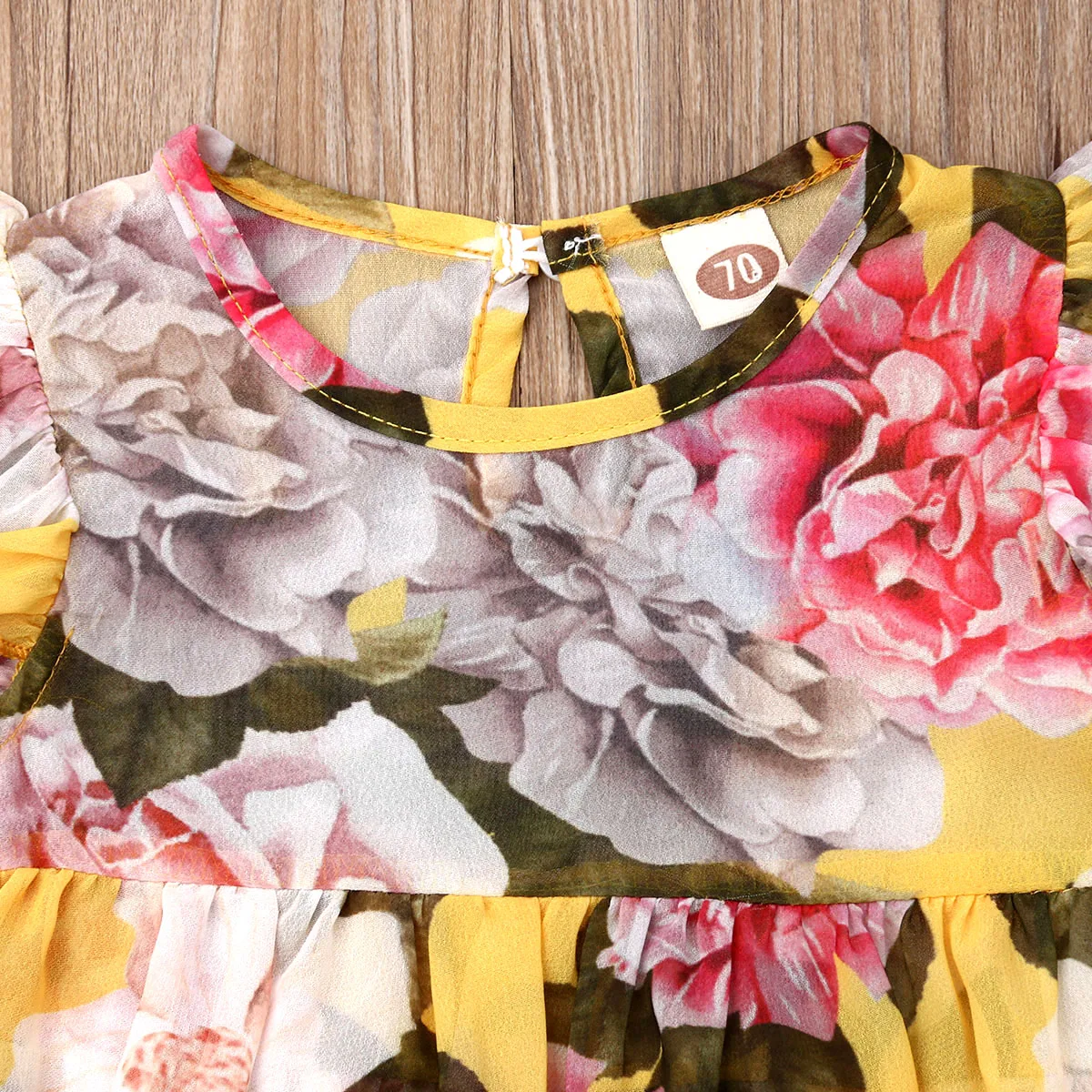 Одежда для новорожденных и маленьких девочек Комбинезон с цветочным рисунком