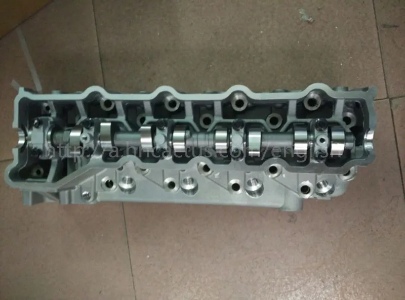 Головка цилиндра ME202621 для Mitsubishi MOTER0 PAJERO GLX/GLS AMC #908615 4 8 клапанов 4M40 | Автомобили и