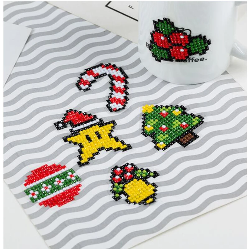 

DIY Mini Pattern Diamond Embroidery Cartoon Animal Diamond Painting Child Diamond Free Sticker Cup Book Phone Decoration