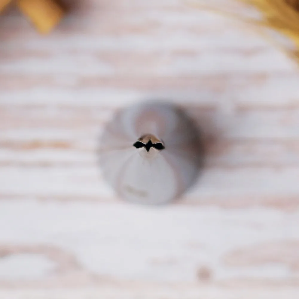 

#66 Piping Nozzle Icing Tip Pastry Tip Cupcake Writing Tube Decorating Tip Baking & Pastry Tools Create Leaves Small Size