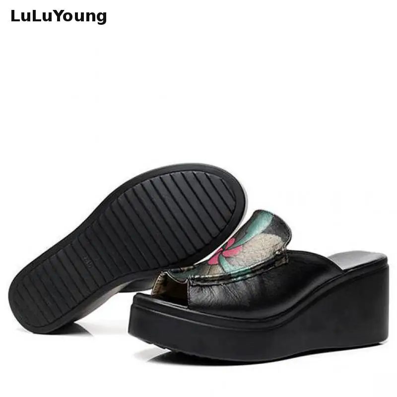

Genuine Leather Casual Slip-on Printing Floral Fashion Peep Toe Wedges Platform Sandals Women High Heel Slippers