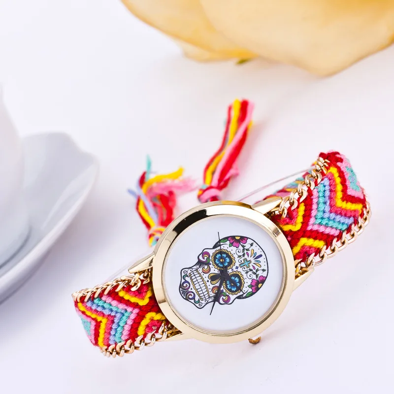 Женские кварцевые наручные часы DIY с черепами и разноцветными тканевыми