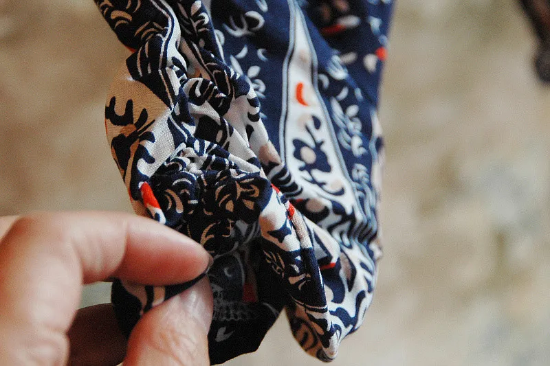 Комплекты летней одежды для маленьких девочек летние топы с разноцветными