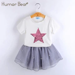 Humor Bear/Коллекция года, одежда для девочек Новая летняя детская футболка на бретельках с кружевом и бантом+ короткие штаны в полоску комплекты детской одежды без рукавов