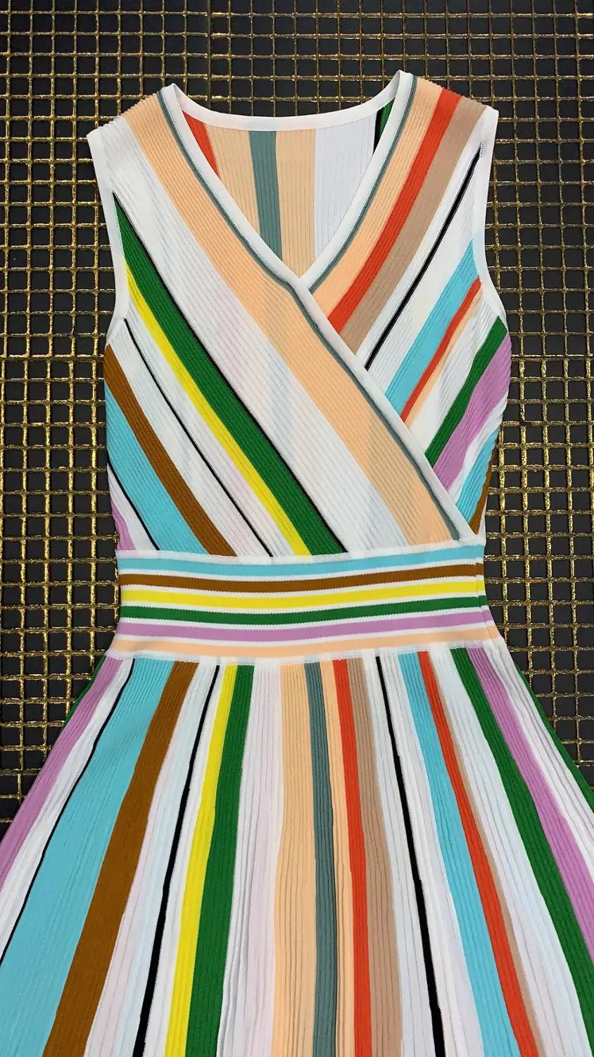 

2019 New Women Ball Gown jacquard Striped V-Neck Sleeveless Bodycon Celebrity evening Party Bandage dresses dropshipping