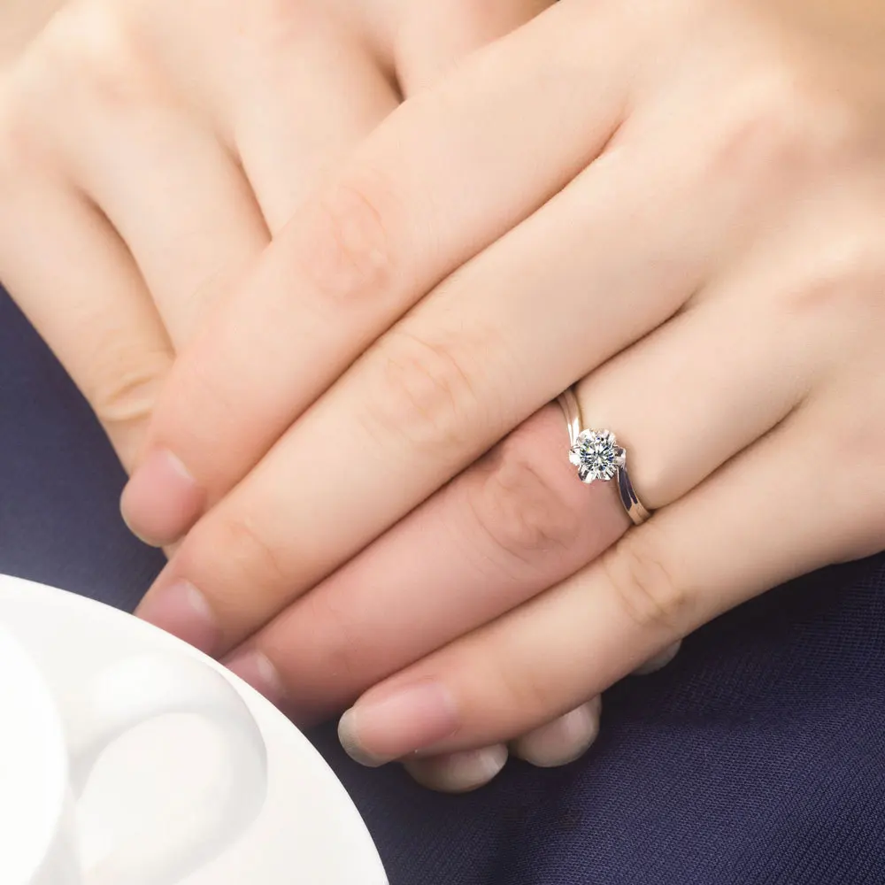 0.23Ct счастливый стиль Снежинка Форма Пасьянс NSCD имитировать алмазное обручальное