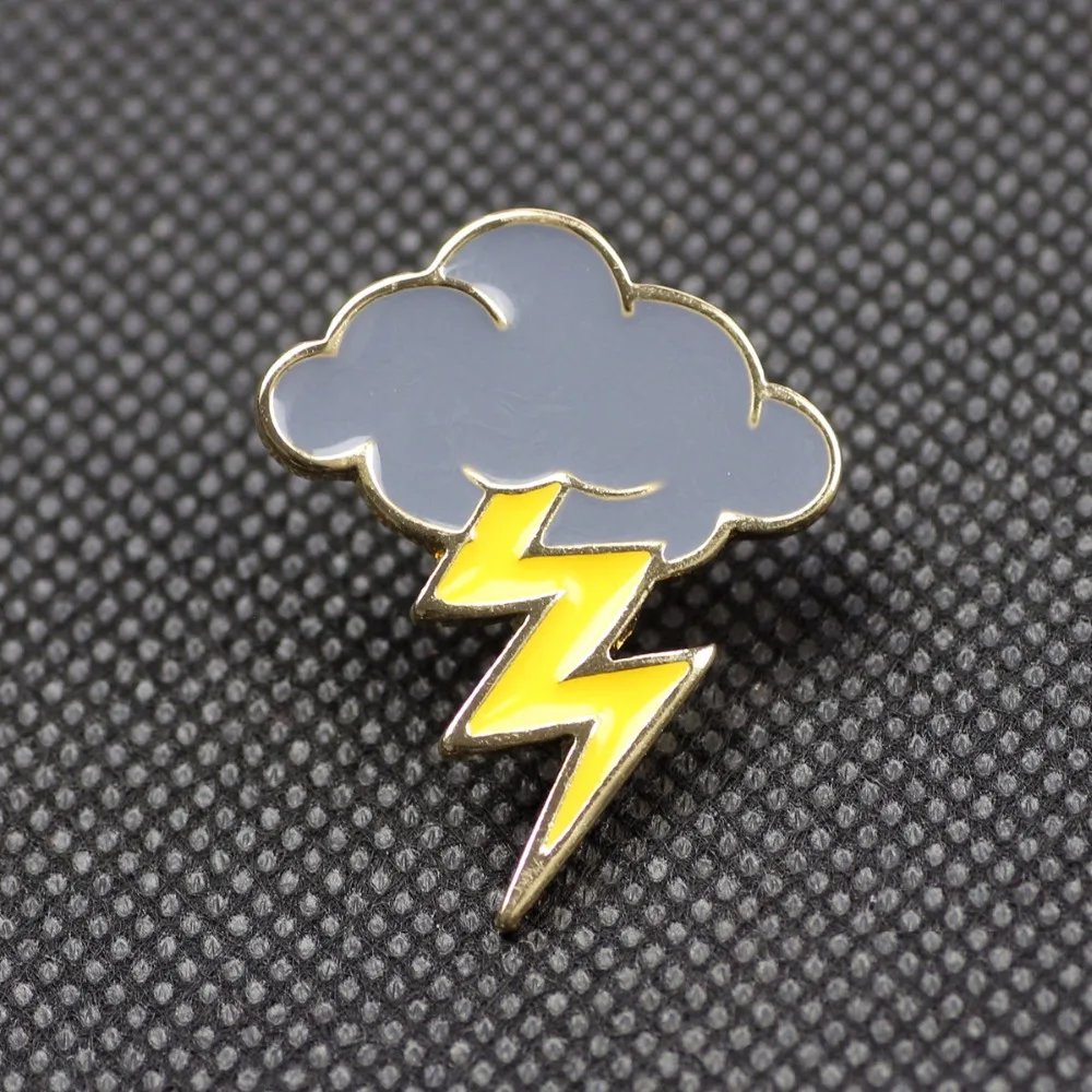 Металлическая брошь булавка Timlee X246 в мультяшном стиле с молнией и темными