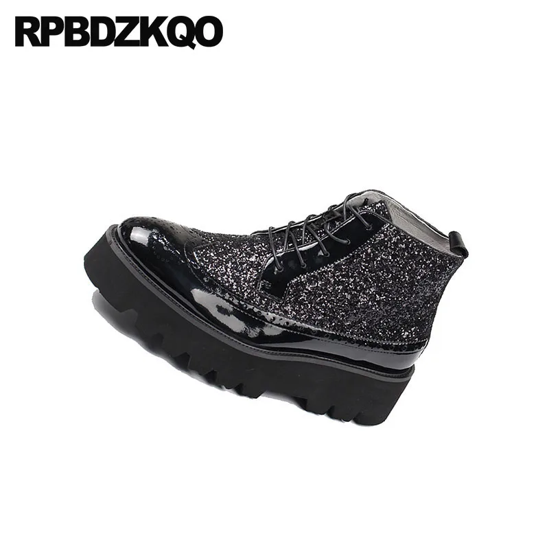 Мужские блестящие кроссовки оксфорды на высокой платформе с крыльями черные