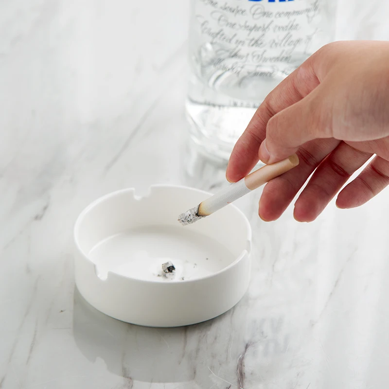 

Plain white ceramic bone china brief ashtray, elegant tableware, Plain white porcelain tableware