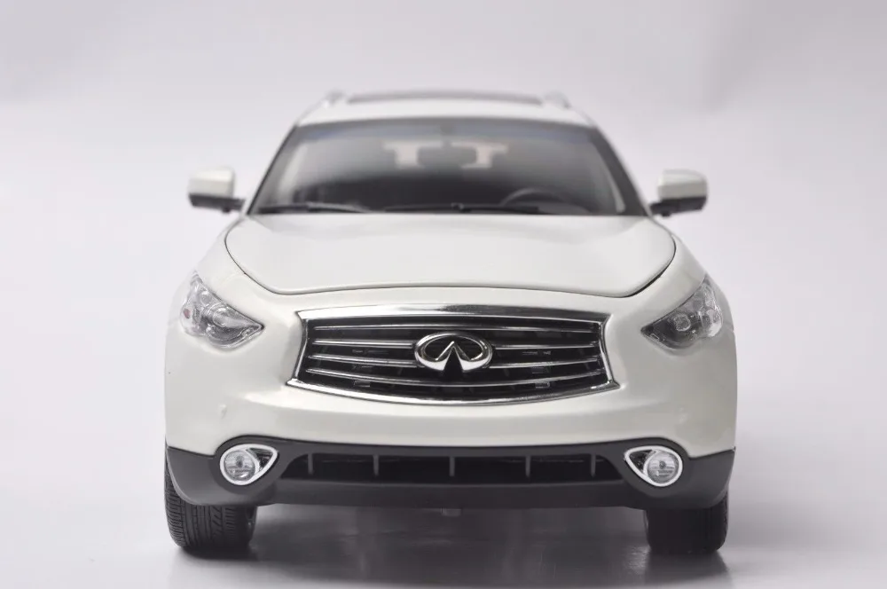 1:18 литая модель для Infiniti QX70 Белый внедорожник игрушечный автомобиль миниатюрная коллекция подарок FX50 FX