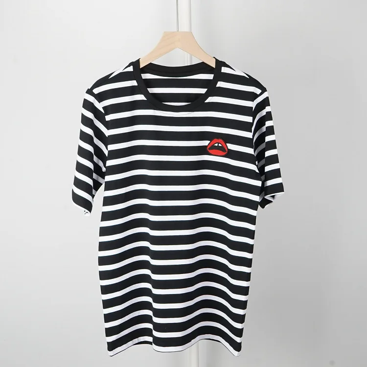 Женская хлопковая футболка с коротким рукавом черно-белая Свободная