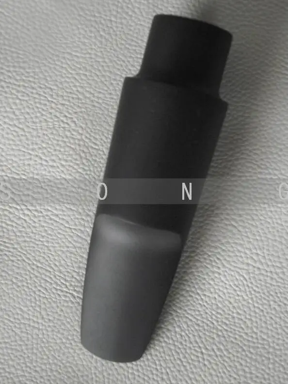 

Excellent Rubber Alto sax mouthpiece Good material Good sound