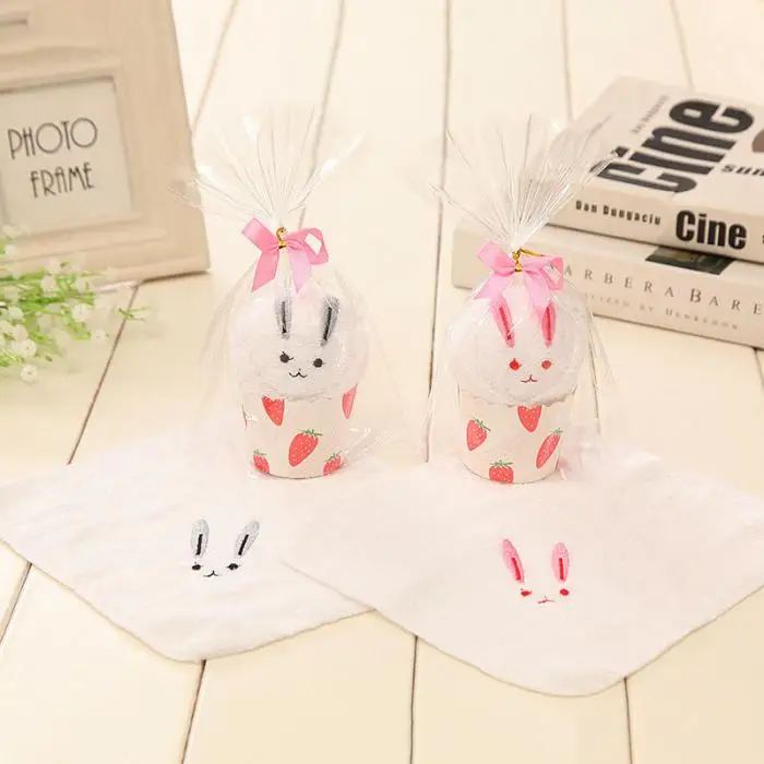 Animal Washcloth Towel Cake Shape Gift Soft Cute for Wedding Birthday Party Couple FPing