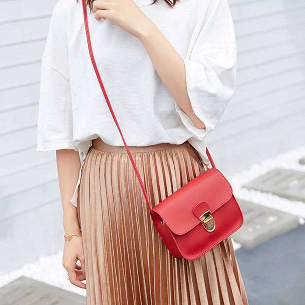 2018 новые маленькие кожаные сумки женские красные розовые через плечо