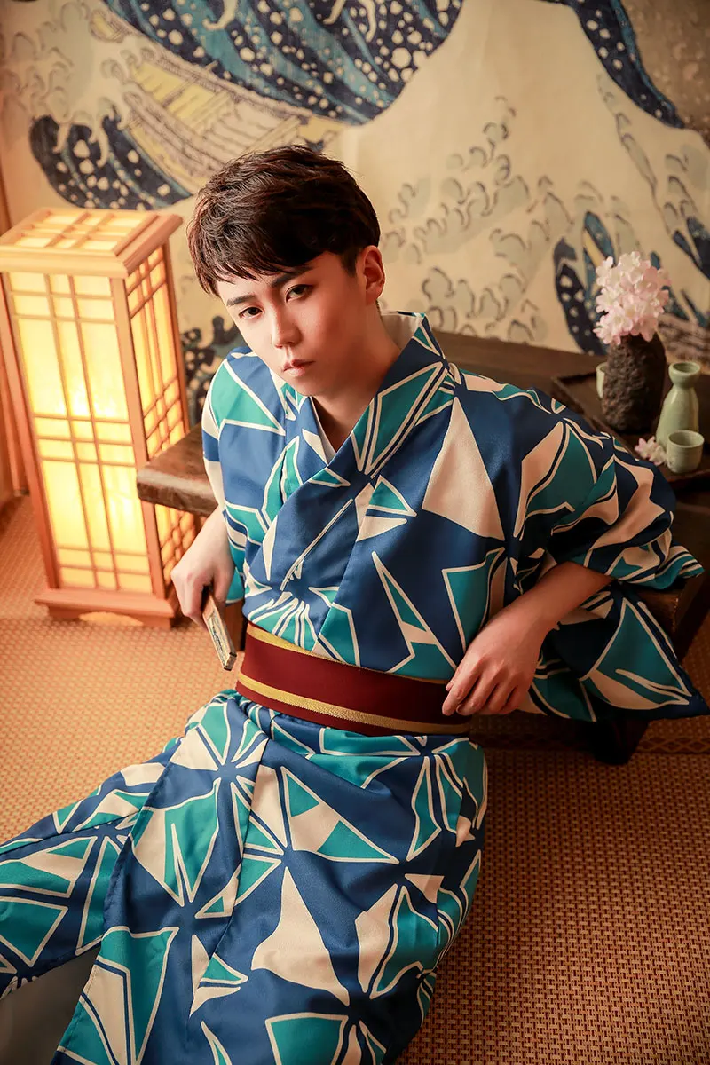 

Традиционные японские кимоно с поясом кимоно Yukata, косплей Воин одежда принт длинный халат одежда для сценического шоу один размер