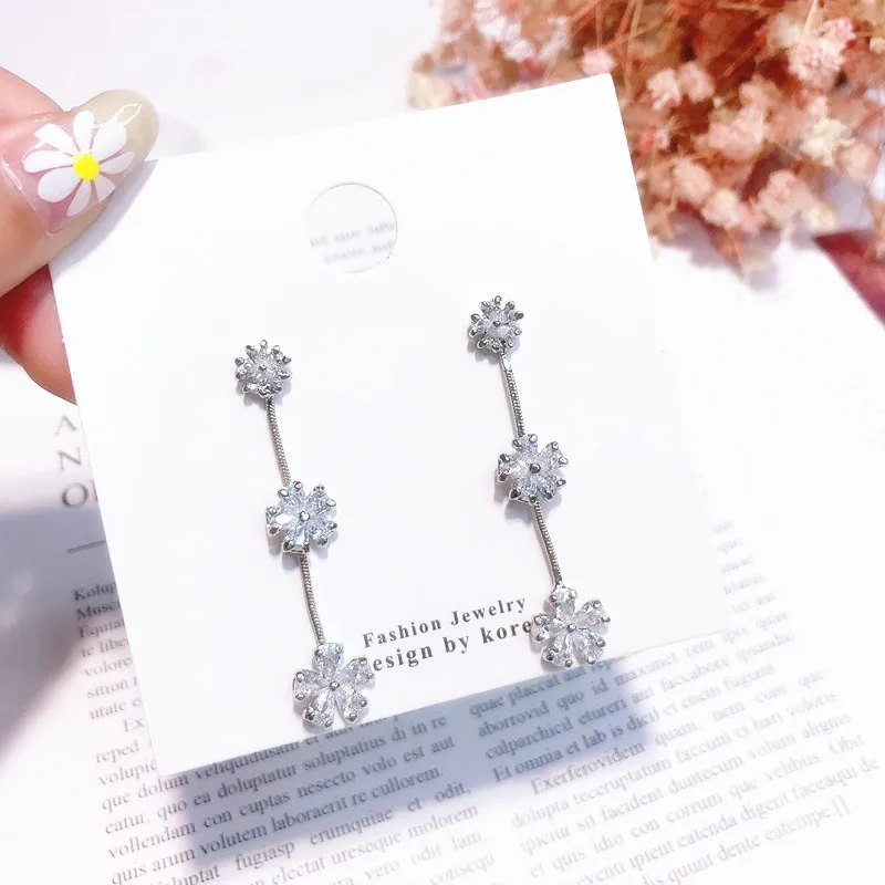 58 silver color MENGJIQIAO корейский тренд Мода кубический циркон микро проложили Висячие серьги для женщин раковина акриловый цветок кисточкой серьги - Окраска металла: 58 silver color