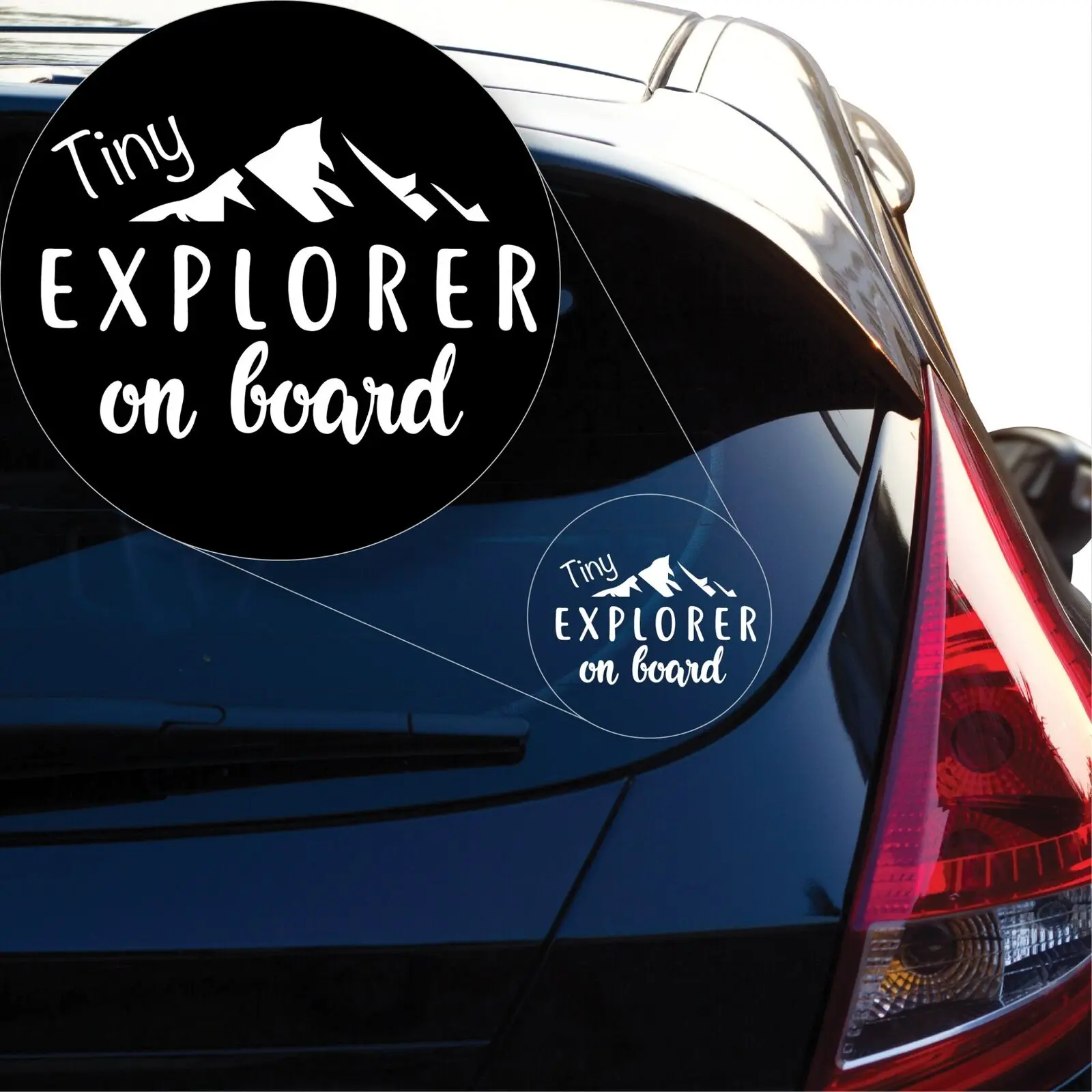 Наклейка крошечный Explorer на плате для окна автомобиля ноутбука и многого другого |