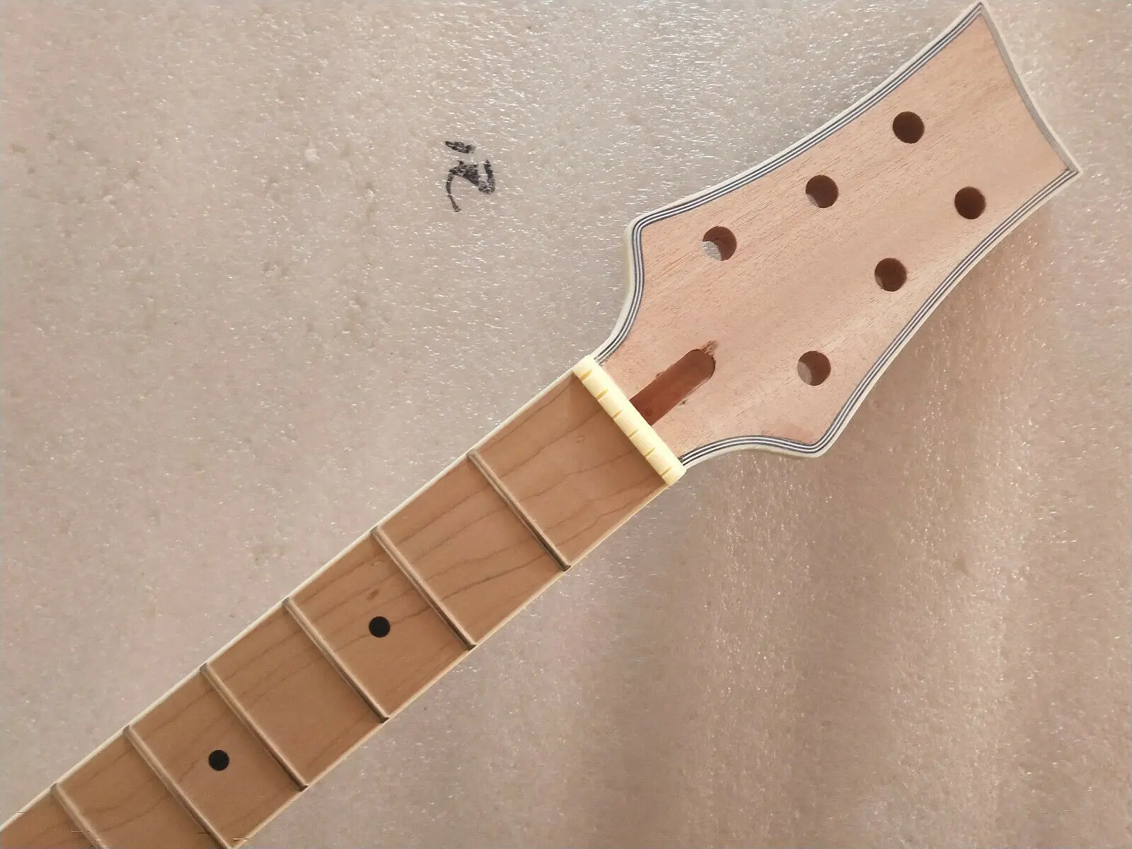 

DIY Unfinished Electric Guitar Neck mahogany 24 Frets Parts for PRS style