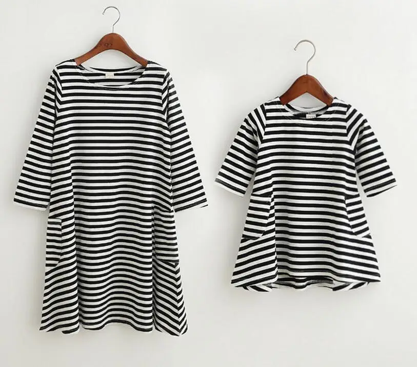 Новинка 2017 платье для маленьких девочек одежда родителей и детей хлопковые