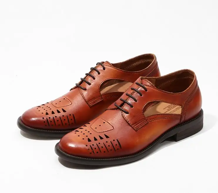 Мужские босоножки из натуральной кожи с перфорацией на плоской подошве|Туфли| |