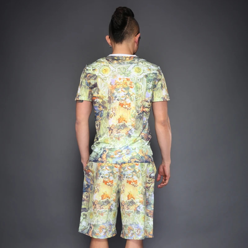 

European style retro oil painting printing fashion t shirt and shorts suit Summer 2018 hollow breathable quality mens short sets