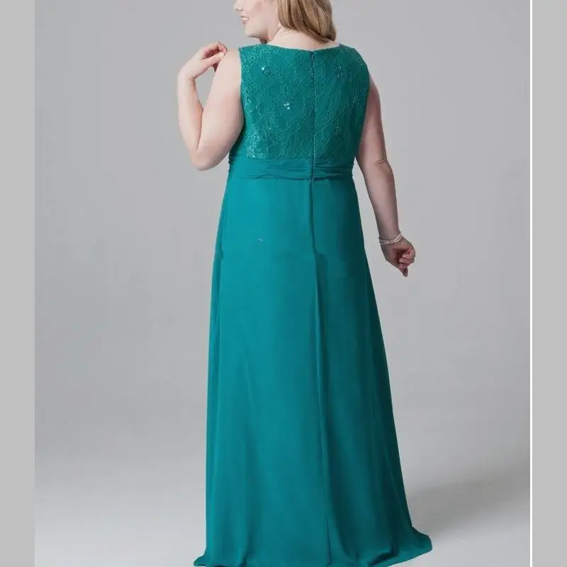 Plus Size Emerald Green Mother of the Bride Dresses Lace Chiffon Evening Party Gown for Mom with Jacket V Neck Floor Length | Свадьбы и