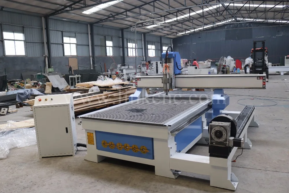 4 осевой фрезерный станок с ЧПУ для резьбы по дереву вращением круглой