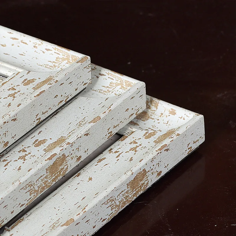 Старая прикроватная фоторамка для семейных фотографий специальная рамка