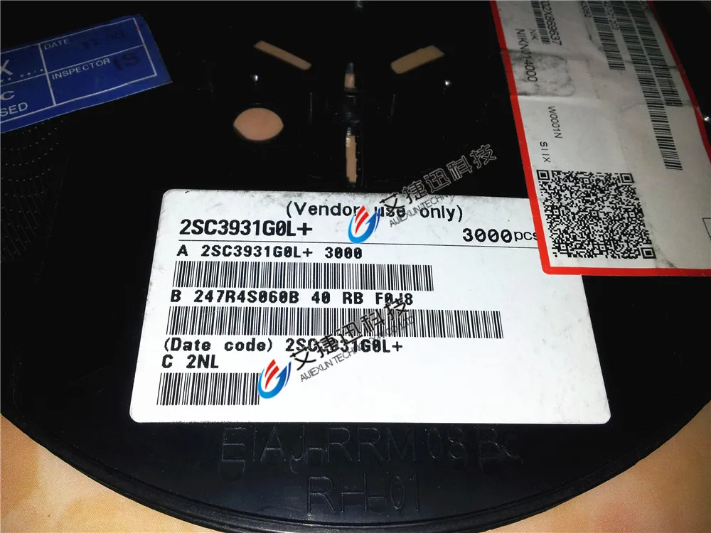 

5 шт. 2SC3931G0L + 2SC3931G0L в наличии новые и оригинальные