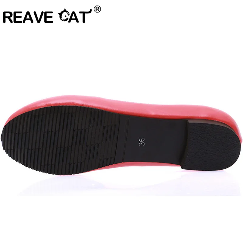 REAVE CAT/Женская обувь; сезон весна-лето-осень; большие размеры 31-47; Женские однотонные туфли на плоской подошве; цвет черный, красный, белый, розовый; модные красивые вечерние туфли; QL5270