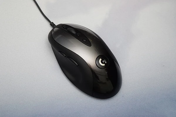 MX518 without box Оригинальная легендарная игровая мышь logitech MX518 с двигателем HERO 16000 dpi, Классическая мышь с уровнем температуры, Legend Reborn, для мыши, геймера - Цвет: MX518 without box
