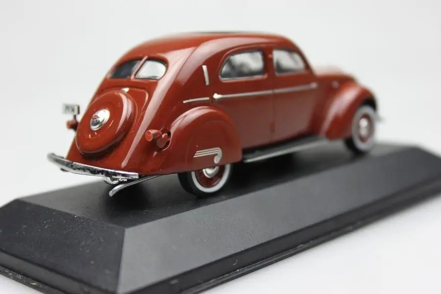 Модель автомобиля из сплава Atlas 1:43 volvo PV36 Carioca винтажные автомобили | Игрушки и