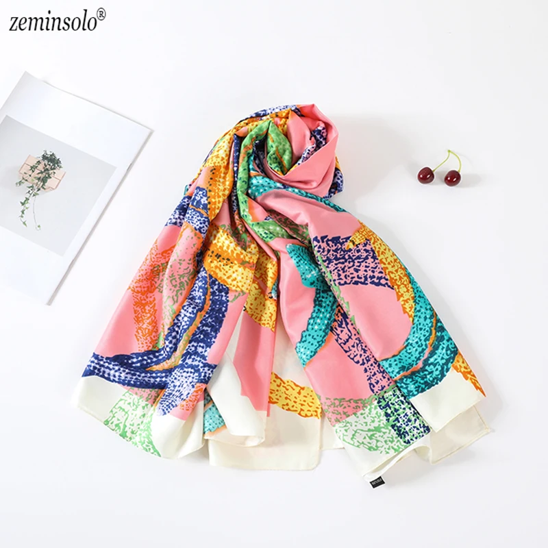 Рисунок 5 - Женский шарф из 100% шелка