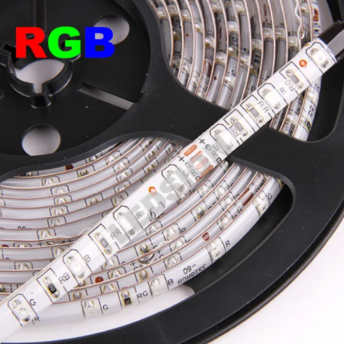 30 шт./лот из светодиодов RGB белый синий зеленый красный желтый 5 м 300