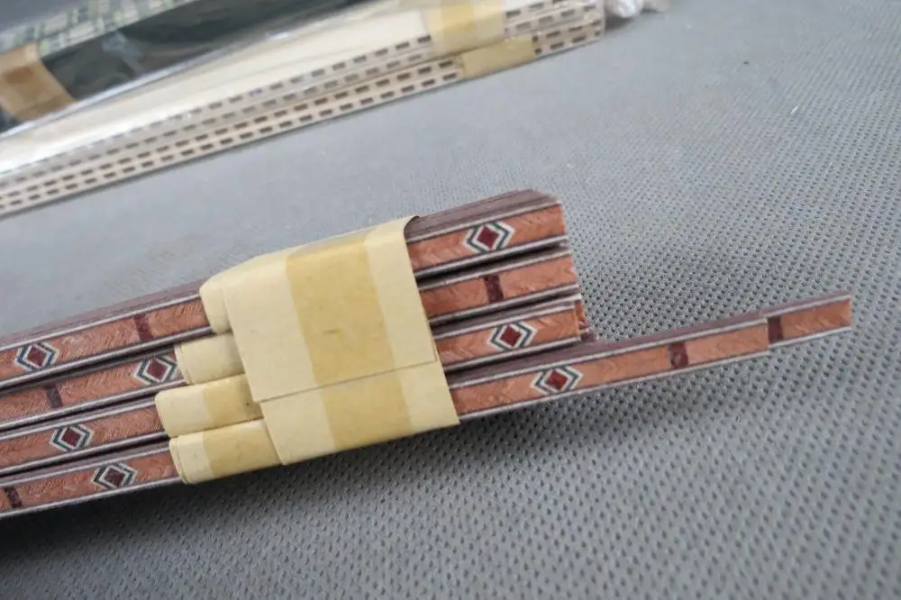 

100STRIPS LUTHIER FIGURED BINDING C-66,Measures 6mm x 1.0mm thick and 640mm long