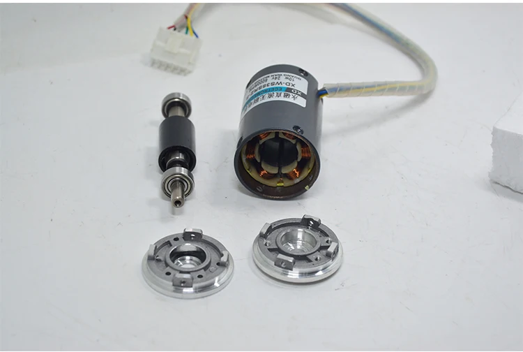 Бесщеточный двигатель постоянного тока 12V 24V скоростей высокоскоростной мотор небольшой мотор положительный и отрицательный мотор встроенный езды на автомобиле