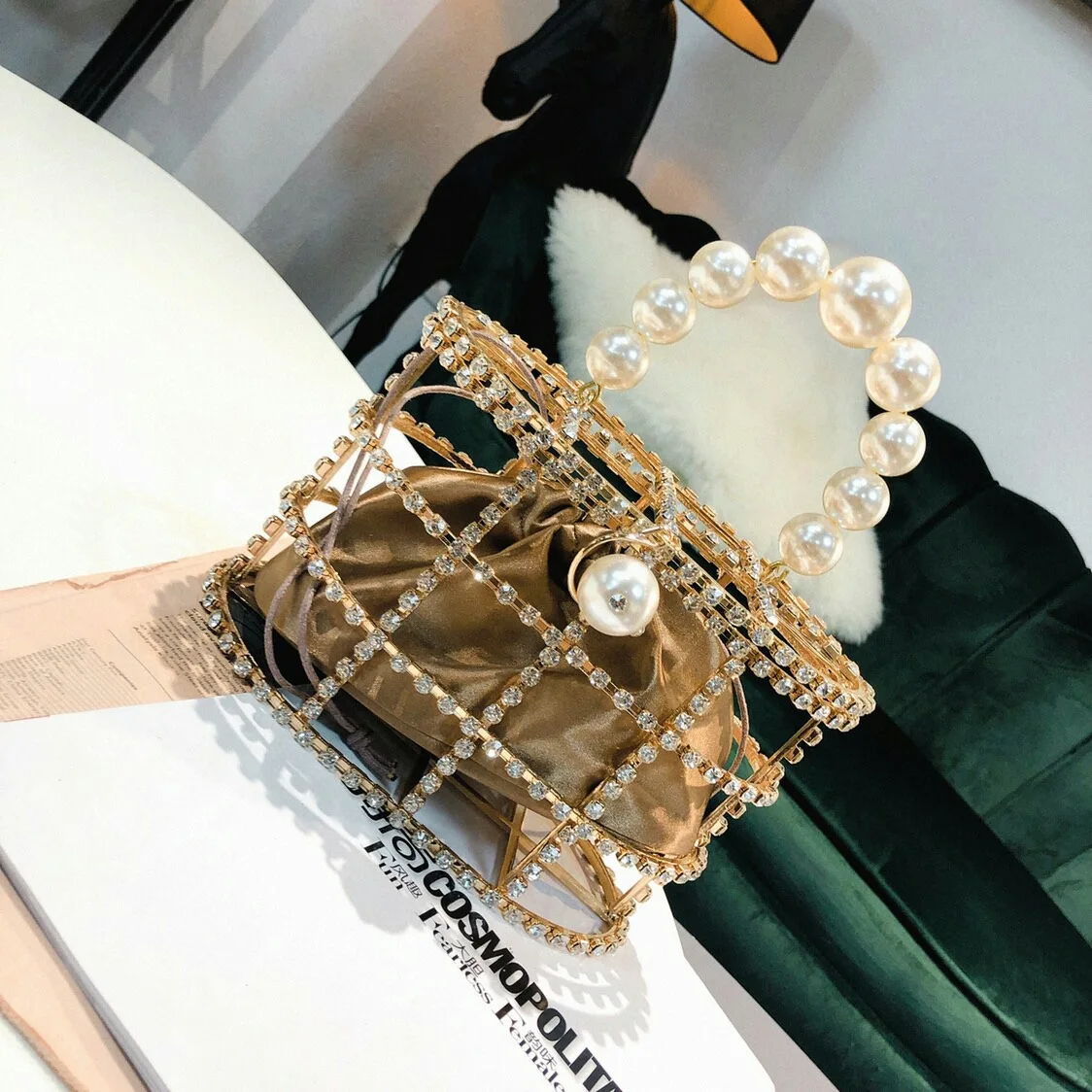Лето 2019 новая женская сумка Корейская с жемчугом сумочка со стразами корзина