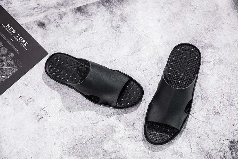 Mazefeng Summer Genuine Leather Slippers High Quality Men Sandals Rivet Beach Mens Slippers Platform Male Sandals Rubber Shoes
