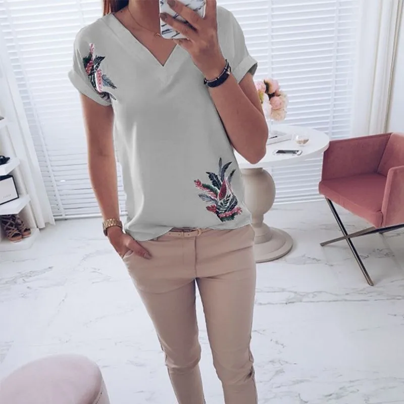 Женская футболка с коротким рукавом повседневная летняя треугольным вырезом |