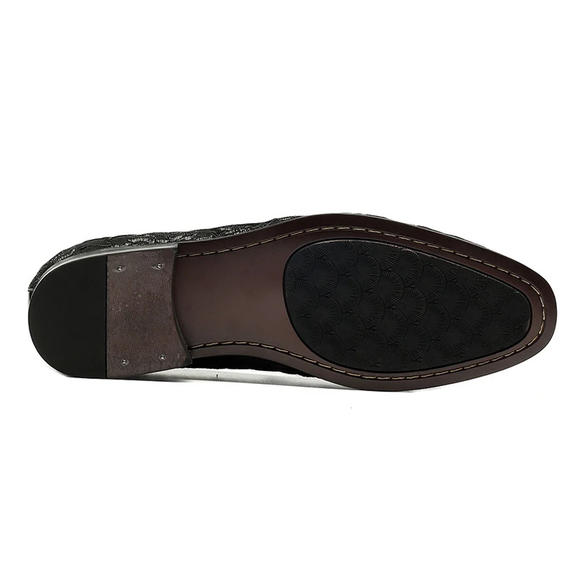 

Elegant Height Increasing Men's Loafers Round Toe Slip on Male Embroidery Flats Genuine Leather Handmade Shoes For Man HMS66