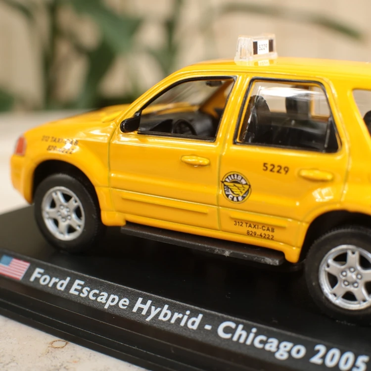 Модель автомобиля Ford 312 taxi escape hybrid chicago 2005 1:43 модель из сплава оригинальная